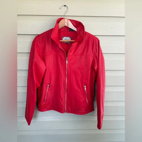 LEARSI red vintage PVC faux leather bomber jacket women’s sz M lightweight EUC - Picture 2 of 15